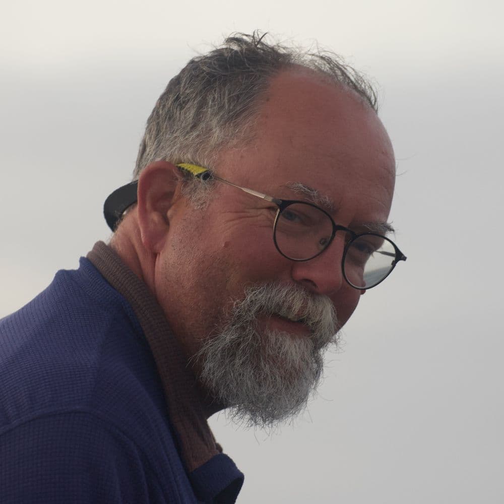 Dr. Luke Rendell
